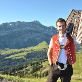 Senn, Nicolas